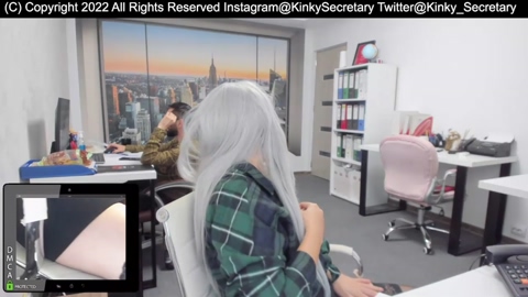 kinky_offfice  02-09-2022